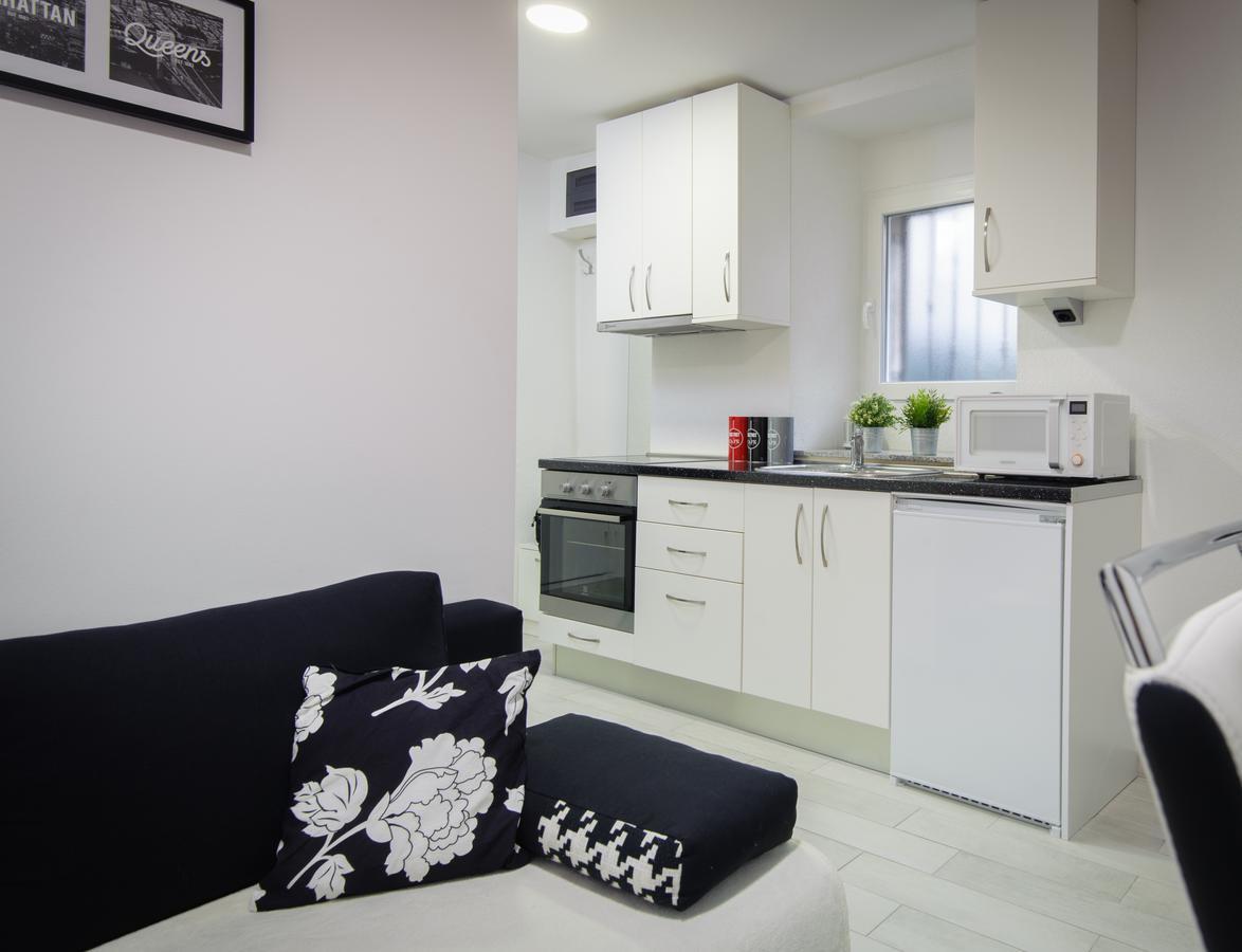 Private Accommodation Milisa Split Exterior photo